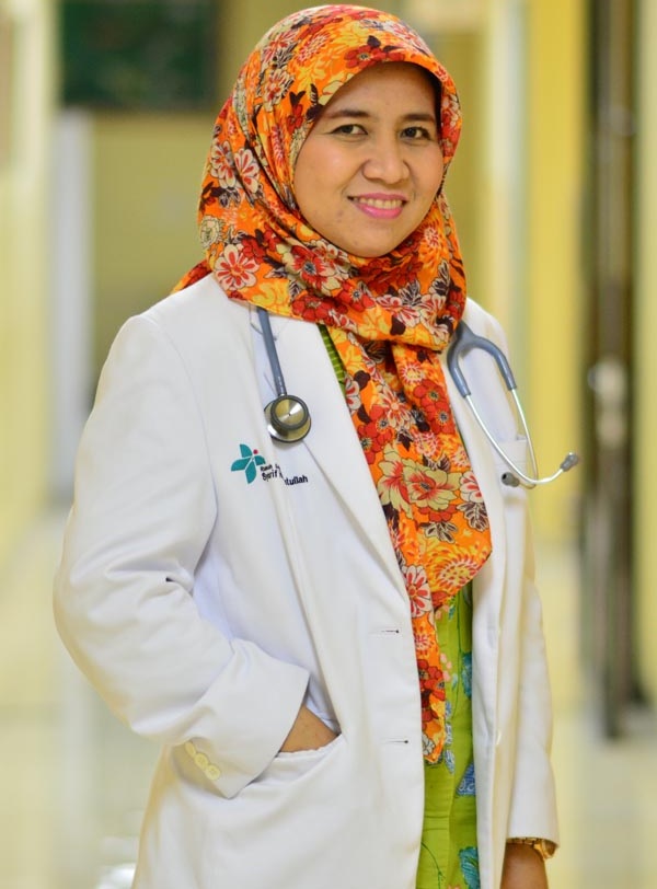 Foto dr. Andrina Sophia, Sp.PD